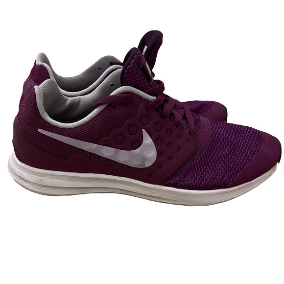 Nike Shoes - ⚡️❤️Nike Downshifter woman’s (7) Running Shoes